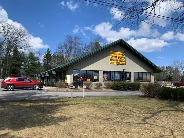 9664 US-31 S Unit: Front Half, Green Lake Twp, MI 49643