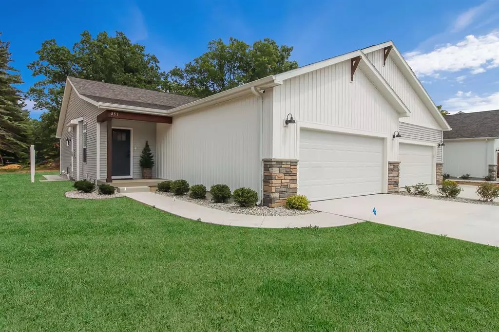 Garfield Twp, MI 49686,1745 Linden Avenue 14
