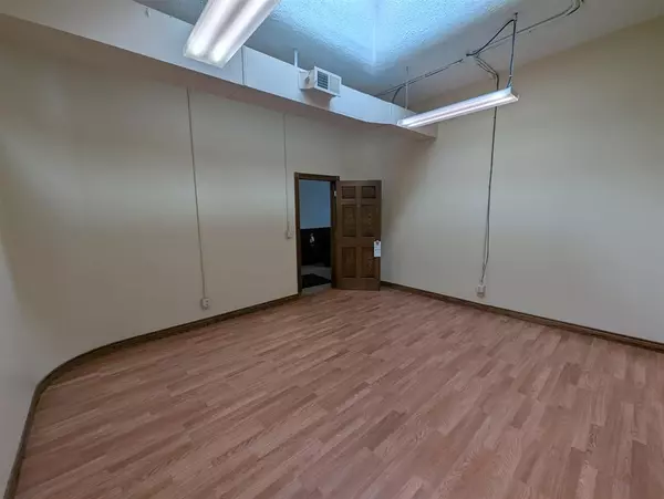 Traverse City, MI 49684,214 E Front Street Unit: D