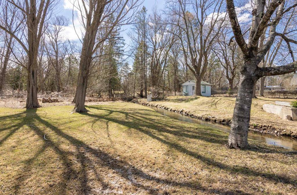 Traverse City, MI 49684,719 Seventh Street
