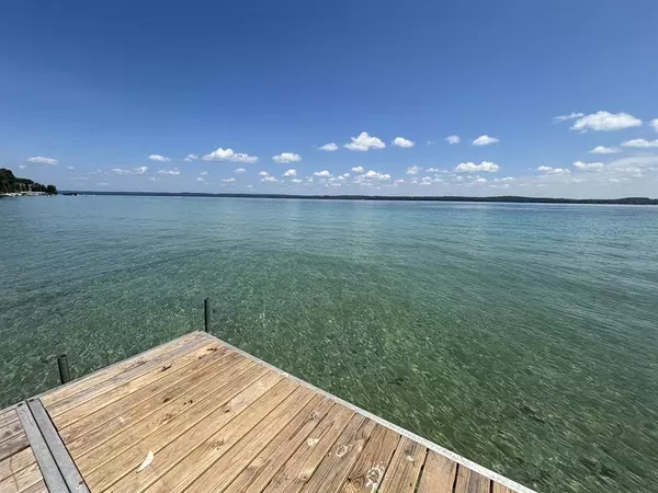 Milton Twp, MI 49648,7079 Torch Lake Drive,NW