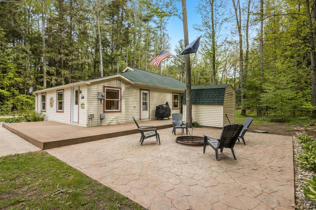 Benzonia Twp, MI 49640,8704 Deadstream Road