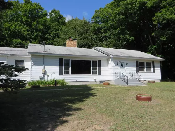 7548 S Dune Highway, Glen Arbor Twp, MI 49630