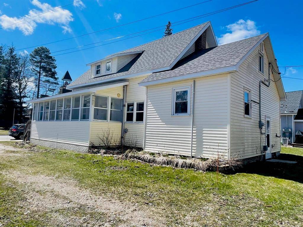 Central Lake Twp, MI 49622,8106 W State Street