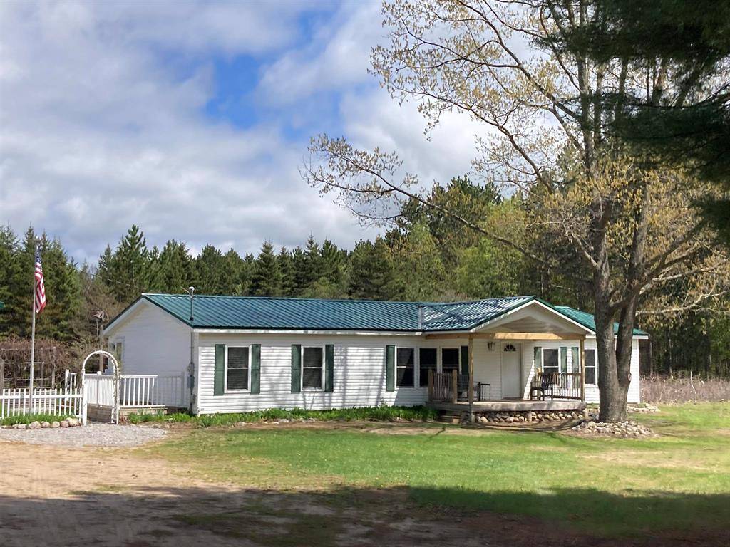 7635 SW Butler Road, Boardman Twp, MI 49680