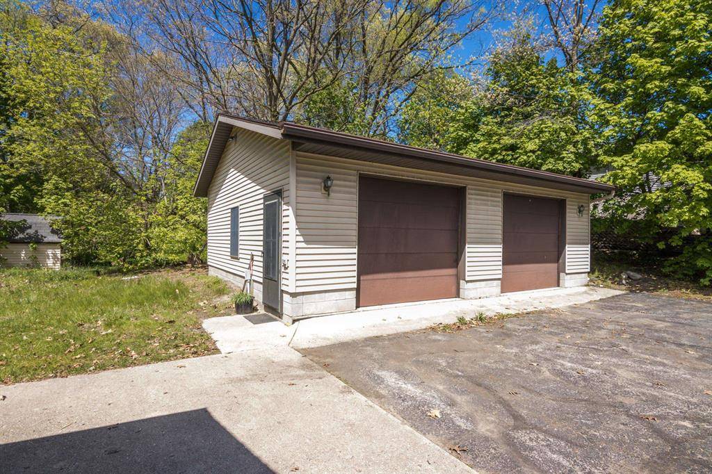 Traverse City, MI 49686,817 Hannah Lot: 232-34
