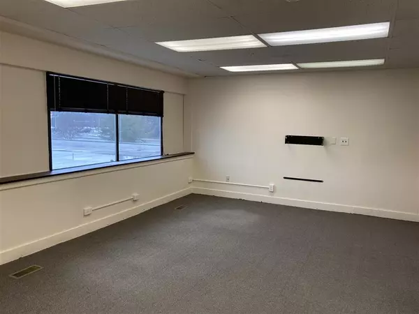 Traverse City, MI 49686,807 Airport Access Road Unit: 210