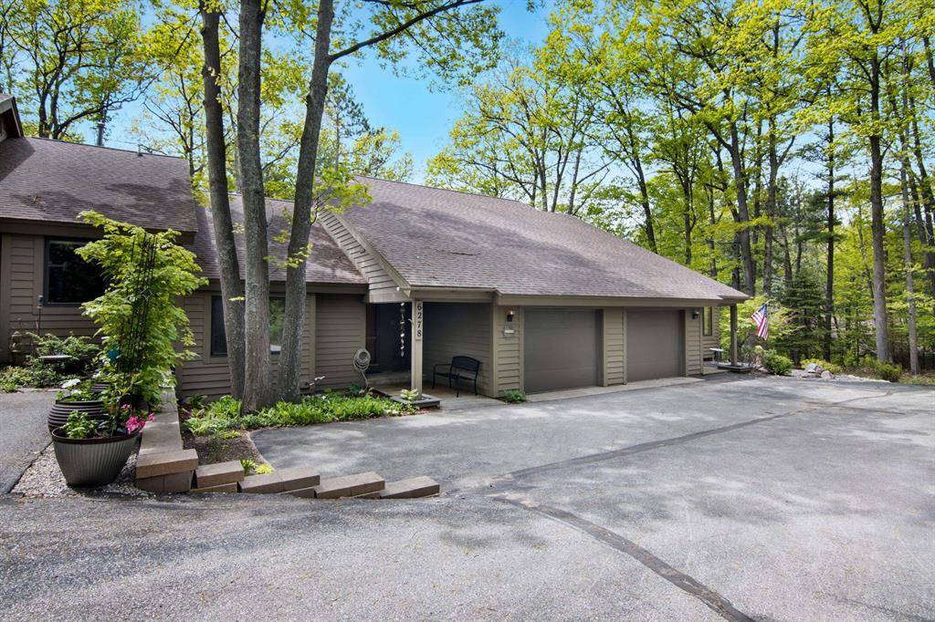 Peninsula Twp, MI 49686,6278 Summit Court