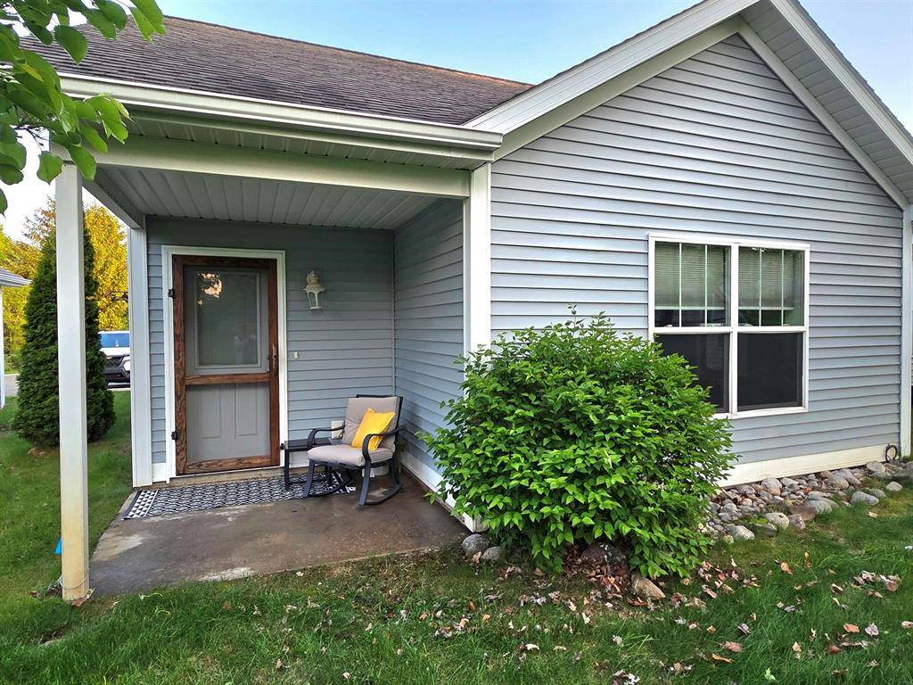 1058 Weathervane Place, Garfield Twp, MI 49696