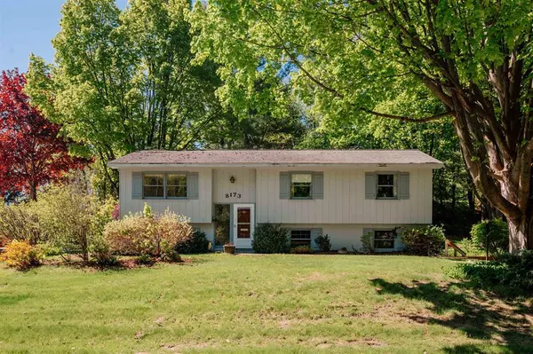 8173 Bel Cherrie Drive, Peninsula Twp, MI 49686