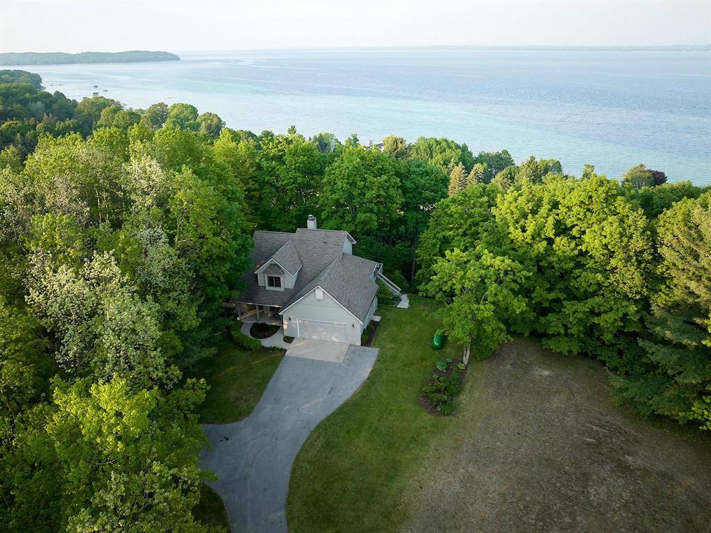 16756 Whispering Pines, Peninsula Twp, MI 49686