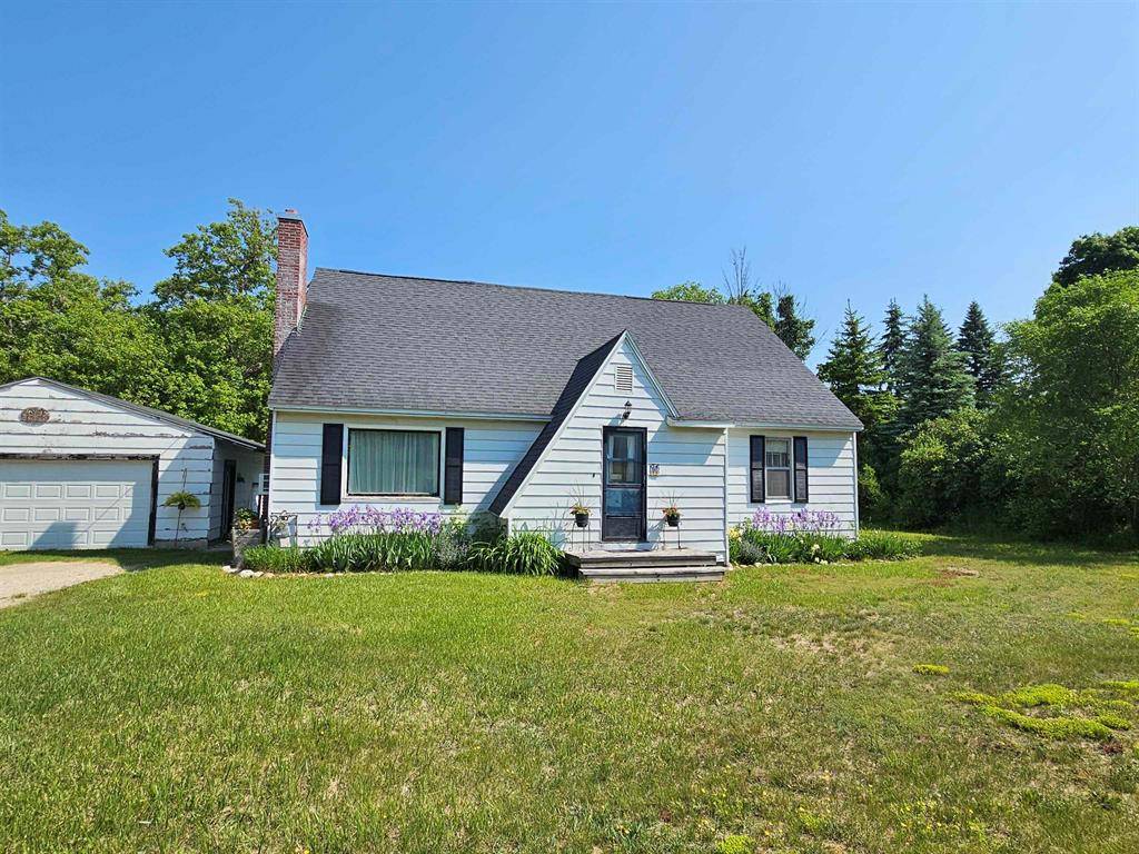 606 W Main Street,  Cedar Creek Twp,  MI 49663