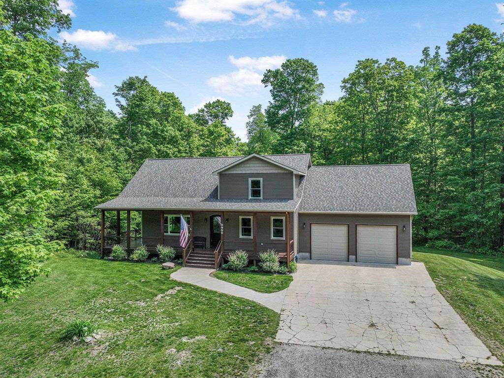 9725 Green Briar Road, Almira Twp, MI 49650