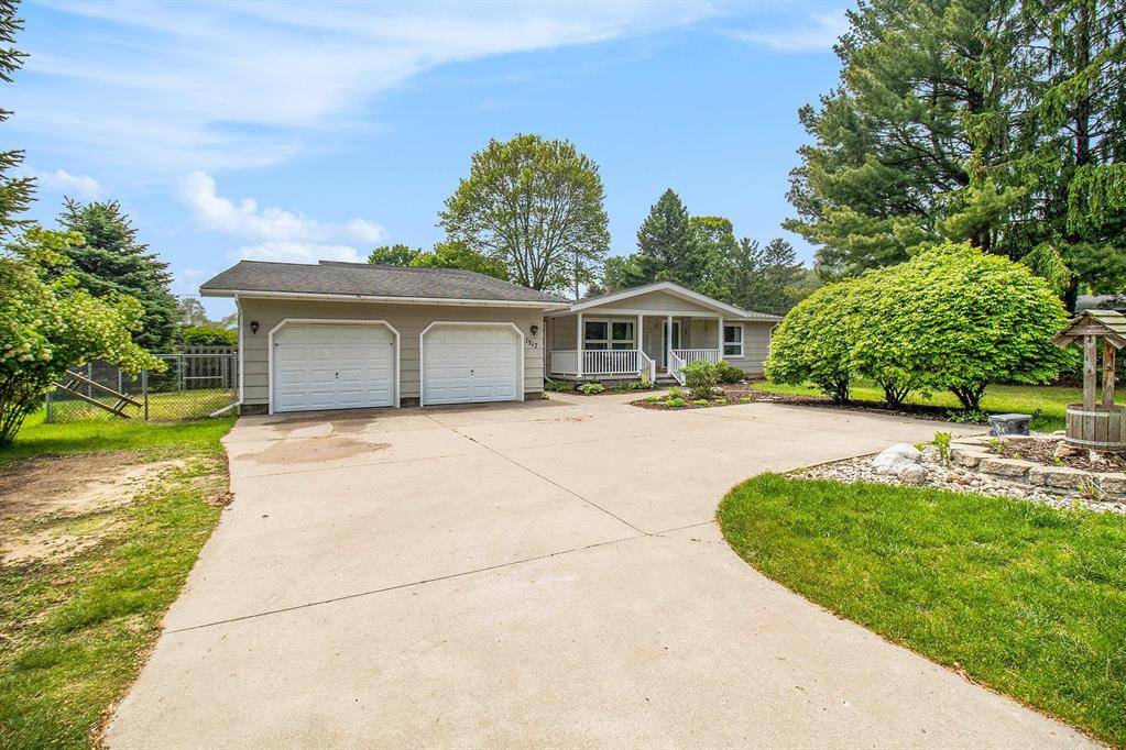 1317 Tubbs Road, Manistee Twp, MI 49660