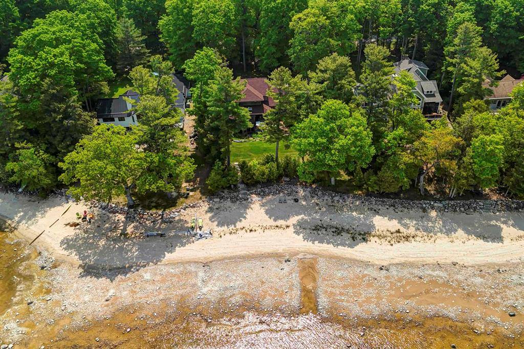 Peninsula Twp, MI 49686,15311 Dunn Drive