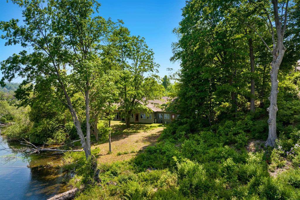 Garfield Twp, MI 49684,2226 W S Airport Road Unit: A