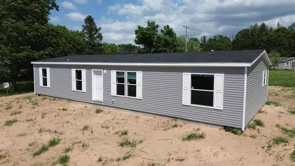 11399 Union Street, Fife Lake Twp, MI 49633