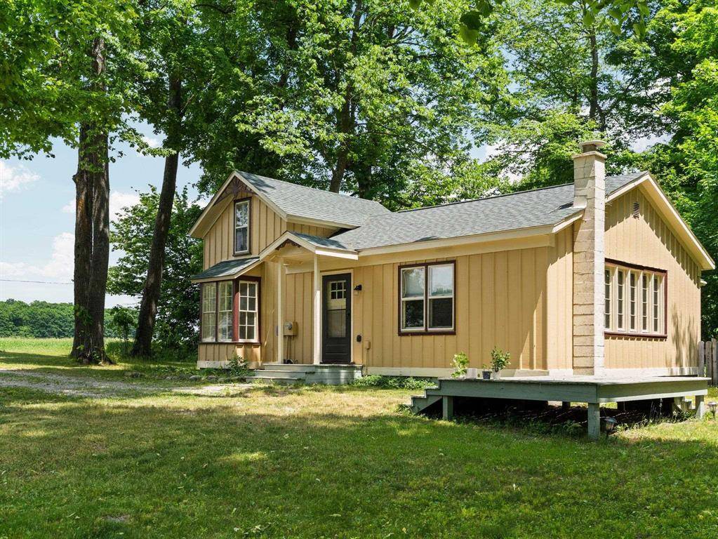 Clam Lake Twp, MI 49601,10090 E 48 Road