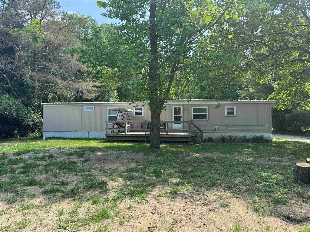 126 Chippewa Trail, Hanover Twp, MI 49620