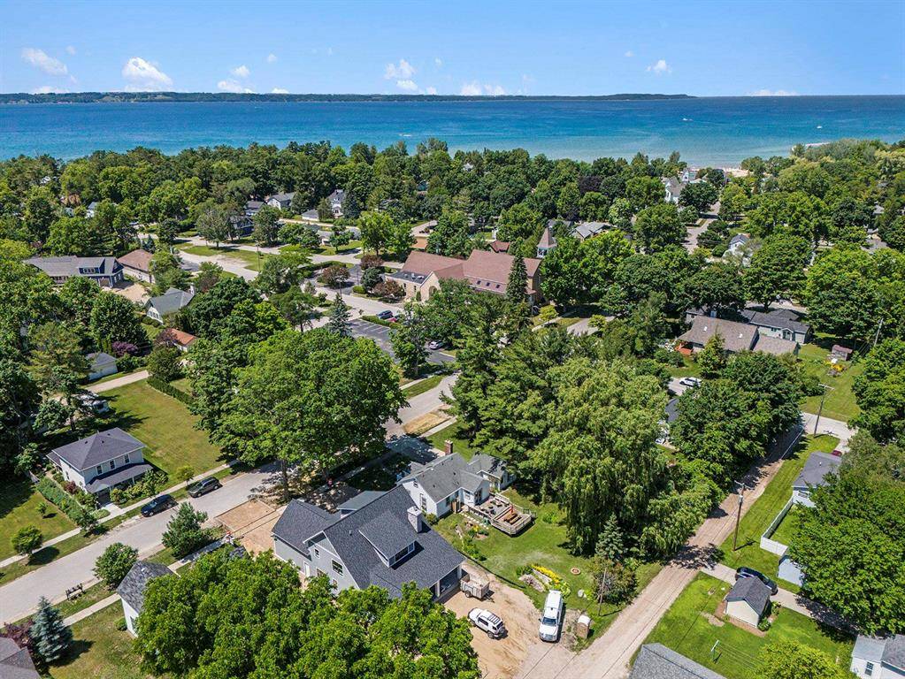 Elk Rapids Twp, MI 49629,509 Spruce