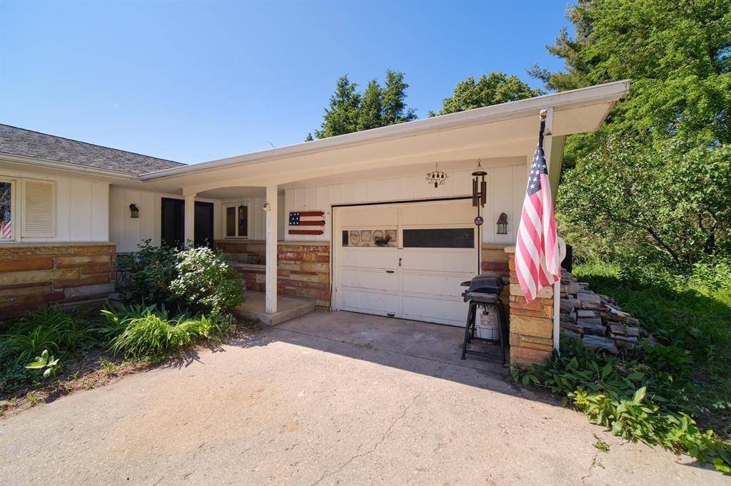 762 Eastman Road, Benzonia Twp, MI 49617