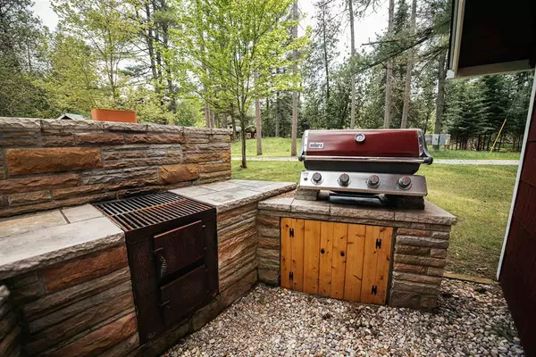 Grayling Twp, MI 49738,5605 Pershing Place