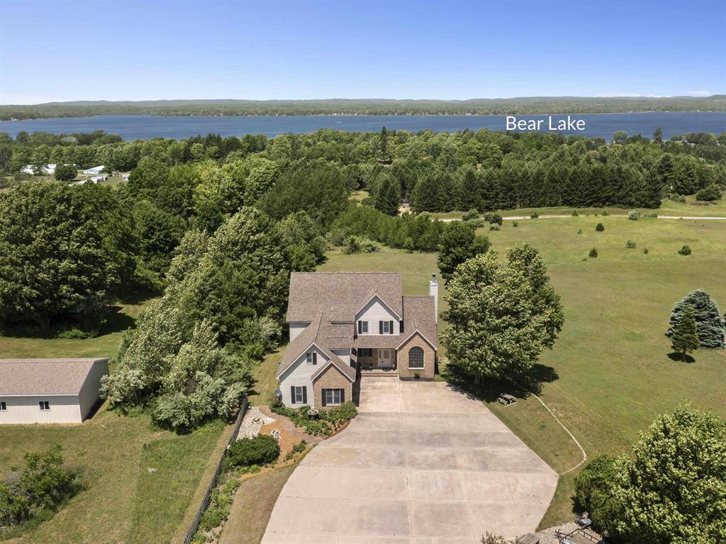 11713 Linderman Road, Bear Lake Twp, MI 49614