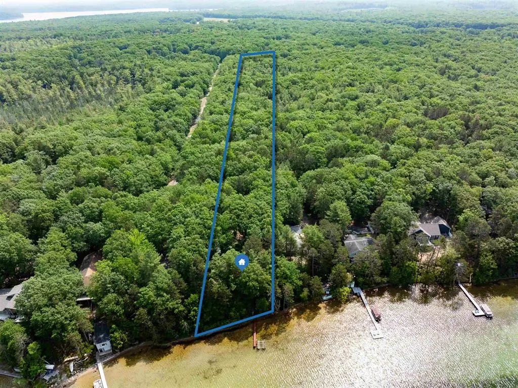 Green Lake Twp, MI 49643,5692 Lakeview