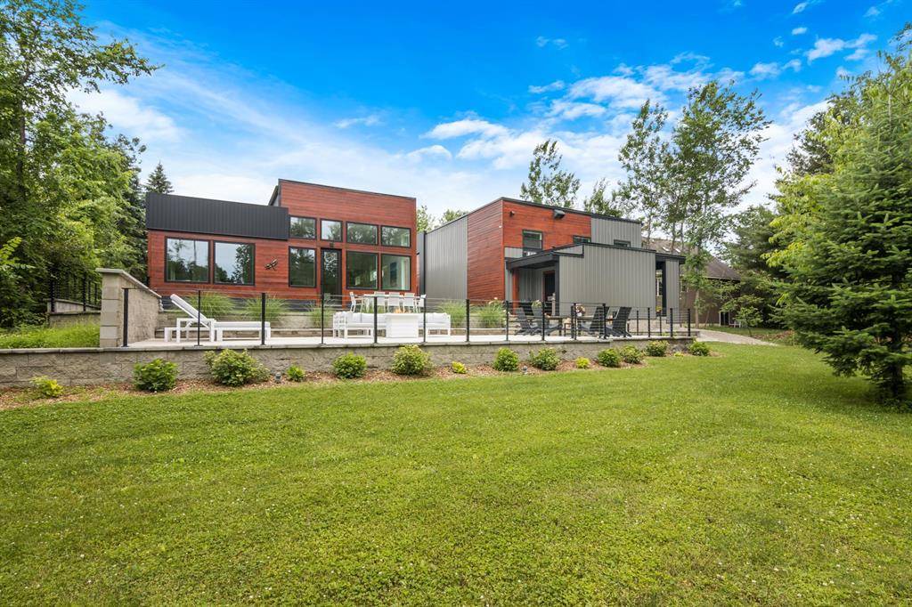15504 Clearwater Point Road, Elk Rapids Twp, MI 49690
