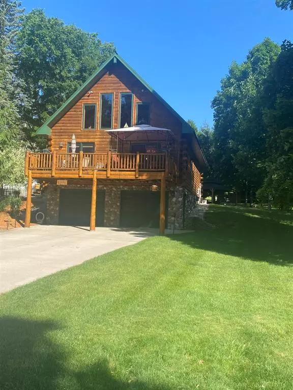 307 Seneca, Forest Home Twp, MI 49615
