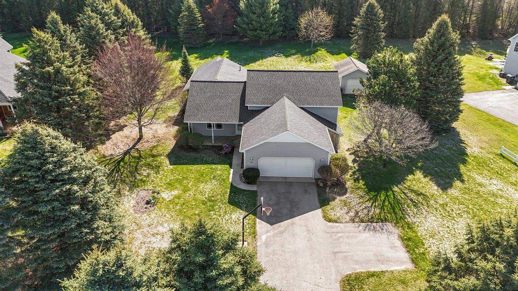 851 South Creek Court, Blair Twp, MI 49696
