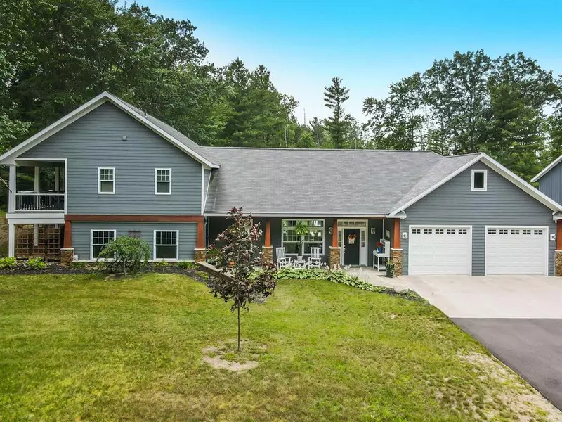 11875 N US-31 N, Acme Twp, MI 49690