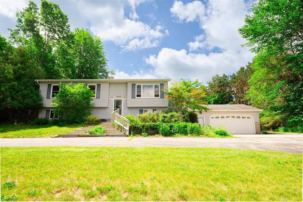 East Bay Twp, MI 49696,1242 Cerro Drive