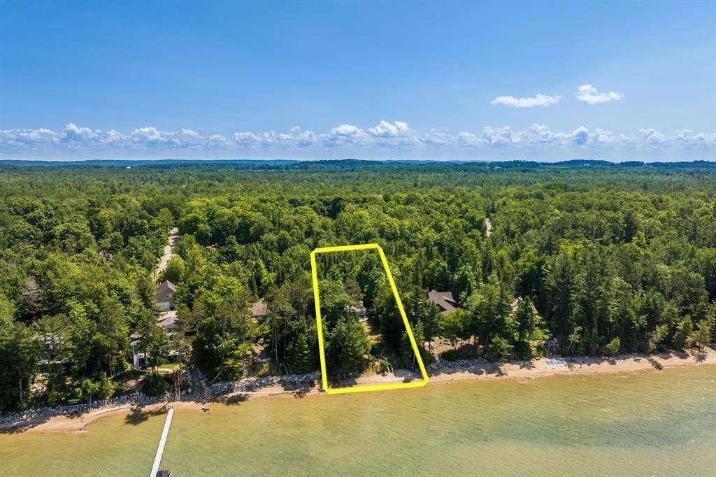 Torch Lake Twp, MI 49648,339 N Golden Beach Drive
