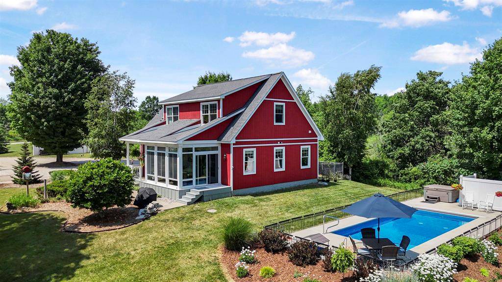 1215 Eden Hill, Benzonia Twp, MI 49617
