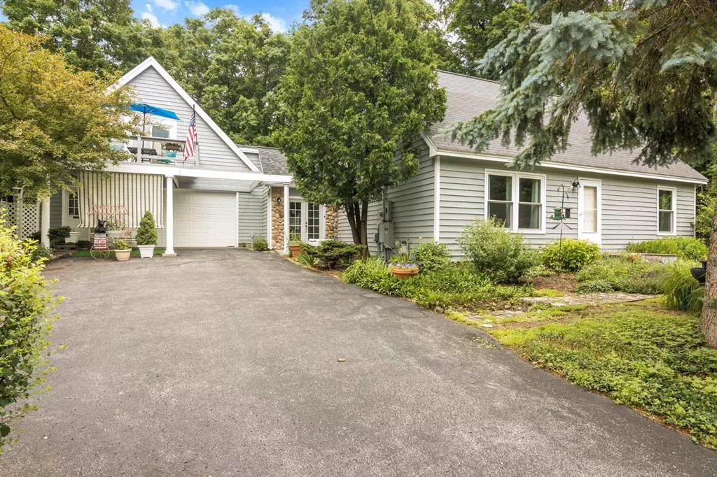 Glen Arbor Twp, MI 49664,7271 S Dunns Farm Road