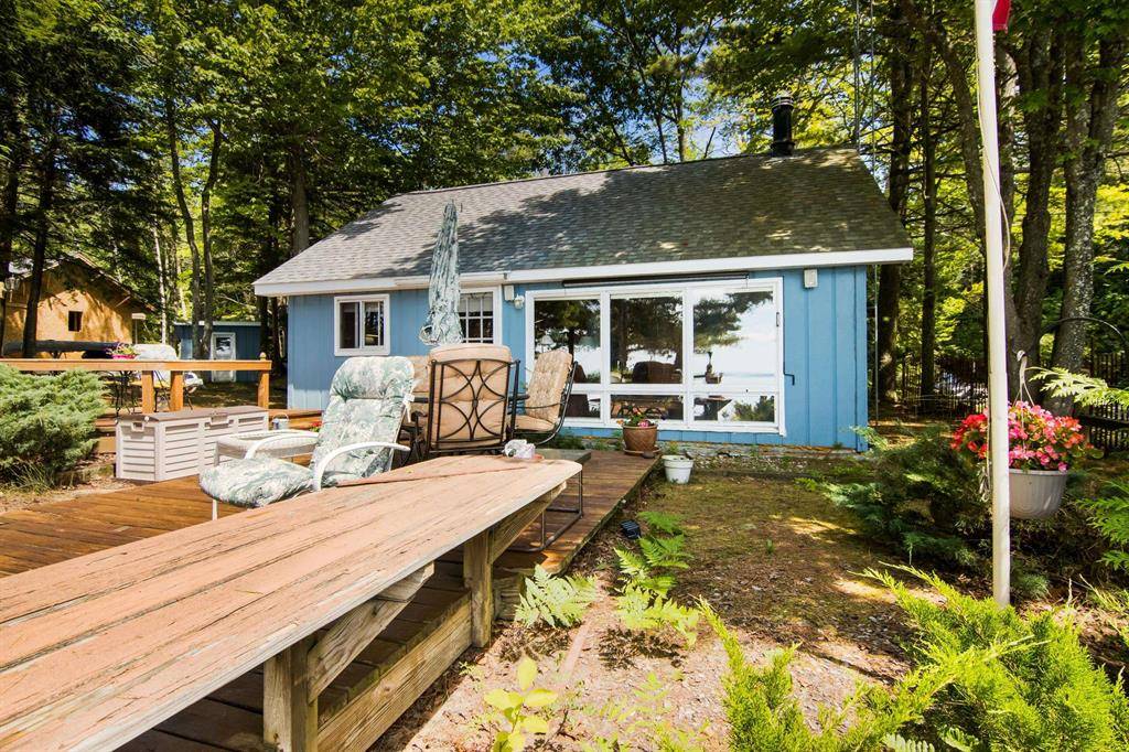 968 S Golden Beach Drive, Torch Lake Twp, MI 49648