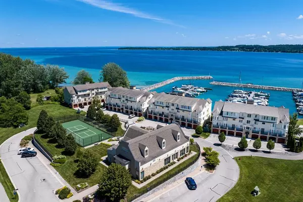 Suttons Bay Twp, MI 49682,712 Dockside Circle G-4