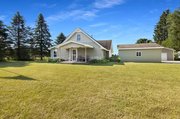 5051 W County Line Road, Hanover Twp, MI 49620