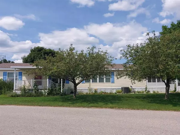 2307 Leisure Lane, Garfield Twp, MI 49686
