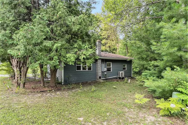 4747 Strait Road, Long Lake Twp, MI 49685