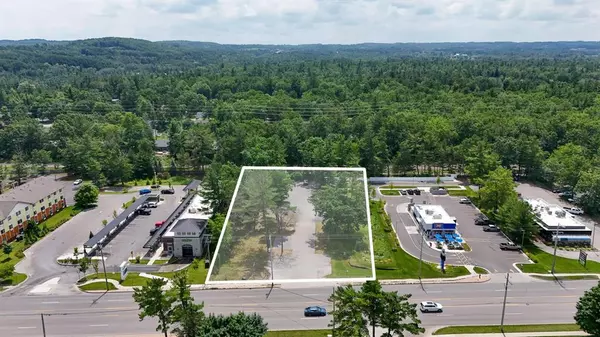 1818 N US-31, East Bay Twp, MI 49686