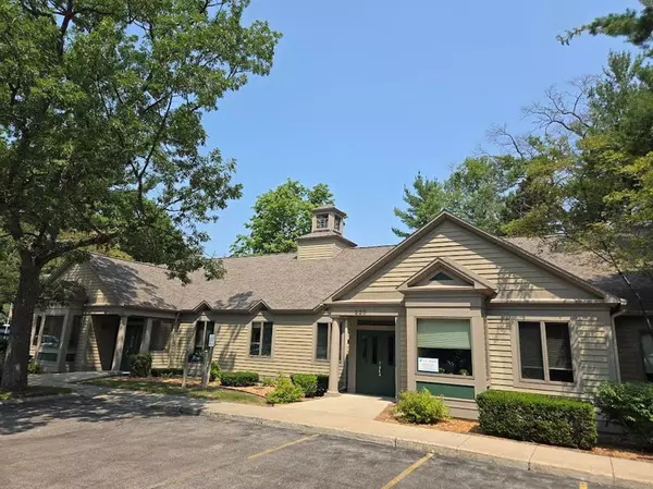 920 S Garfield Avenue Unit: 5, 6, 7, Traverse City, MI 49686