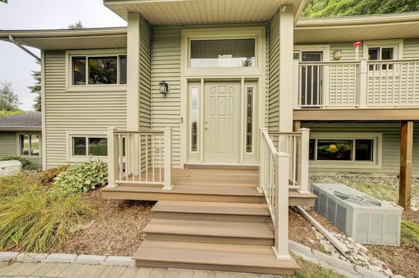Elmwood Twp, MI 49684,7920 S Shoreside Drive