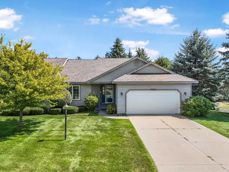 12053 S Elk Run, Elmwood Twp, MI 49684