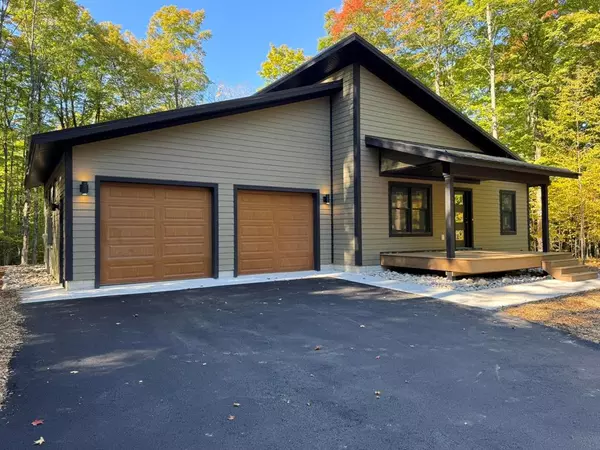 2418 Hawks Eye Drive, Kearney Twp, MI 49615