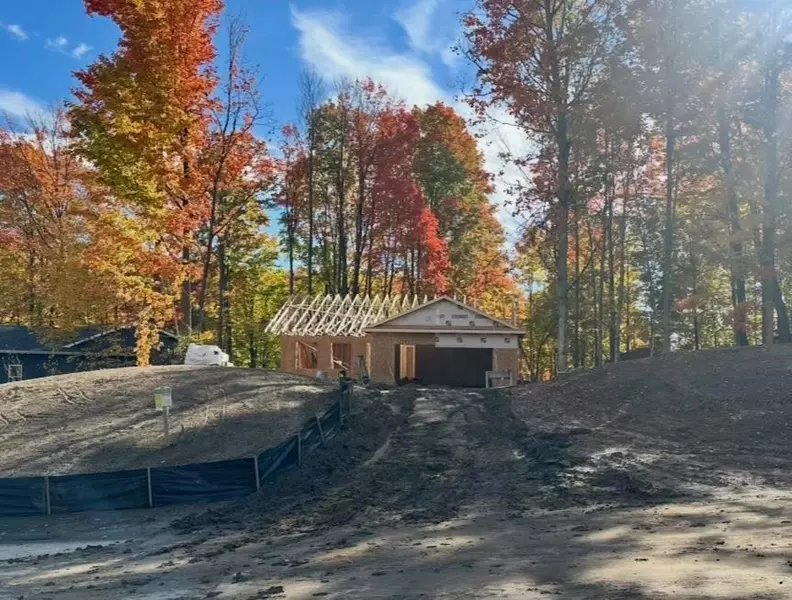 1009 Birmley Estates Drive, Garfield Twp, MI 49696
