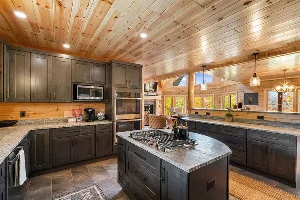 Harbor Springs, MI 49740,6755 Pleasantview Road