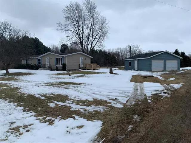 2791 W Washington Road, Ithaca, MI 48847