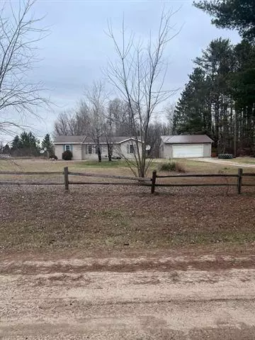 1520 W Arnold Lake Road, Summerfield Twp, MI 48625